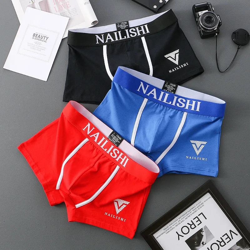 2 Piece Men's Underwear Burst of Cotton Breathable Youth Boxer Shorts Letter Trend Mid-waist Quadrangle Shorts Flat Corner Perso