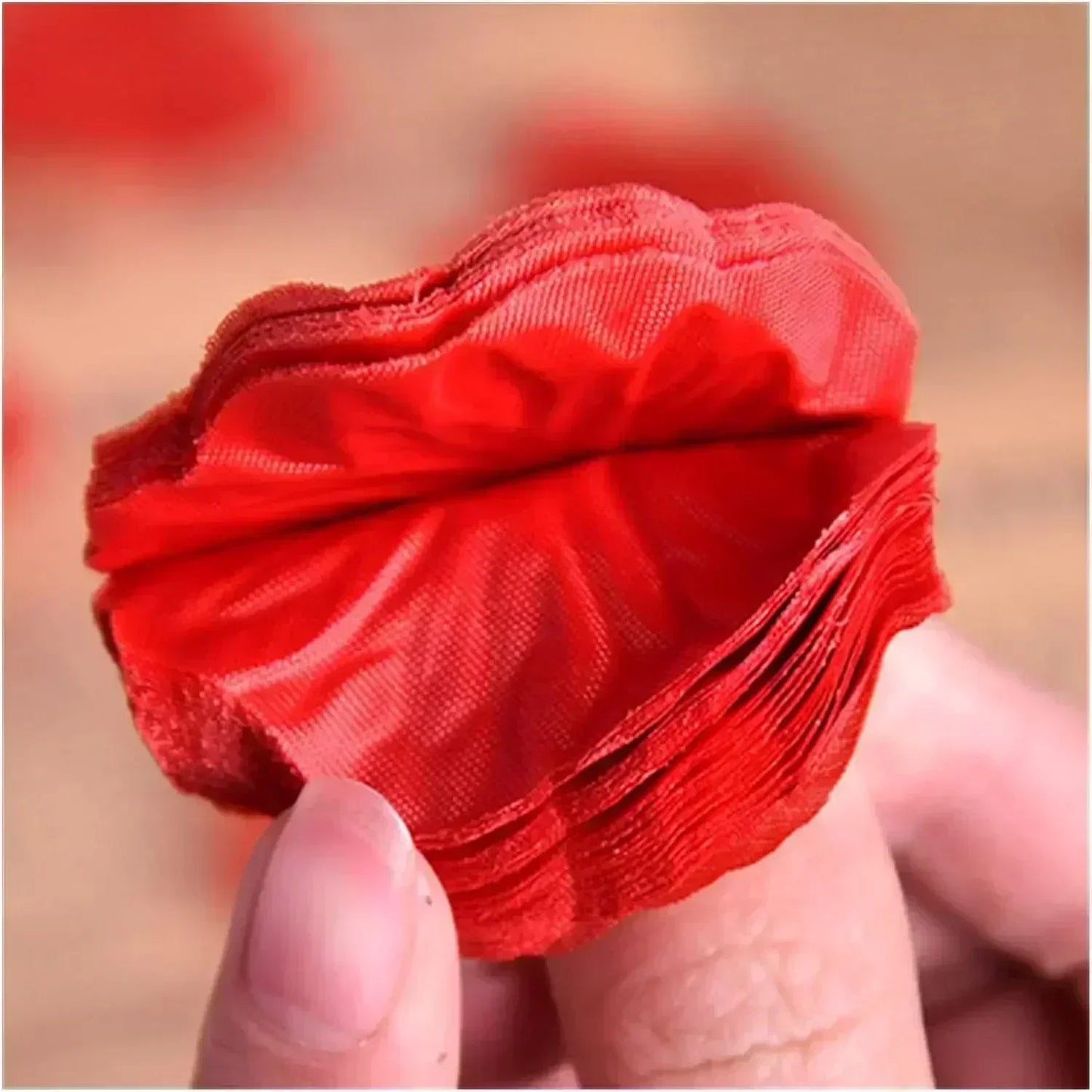 2000 Pieces of Silk Cloth with Simulated Petals, Rose Petals, Wedding Room Decoration, and Wedding Supplies